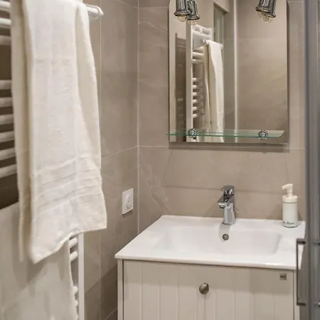 For 2 People Perfect For Mountain Lovers! Apartmán *