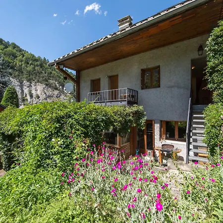 For 2 People Perfect For Mountain Lovers! Apartmán